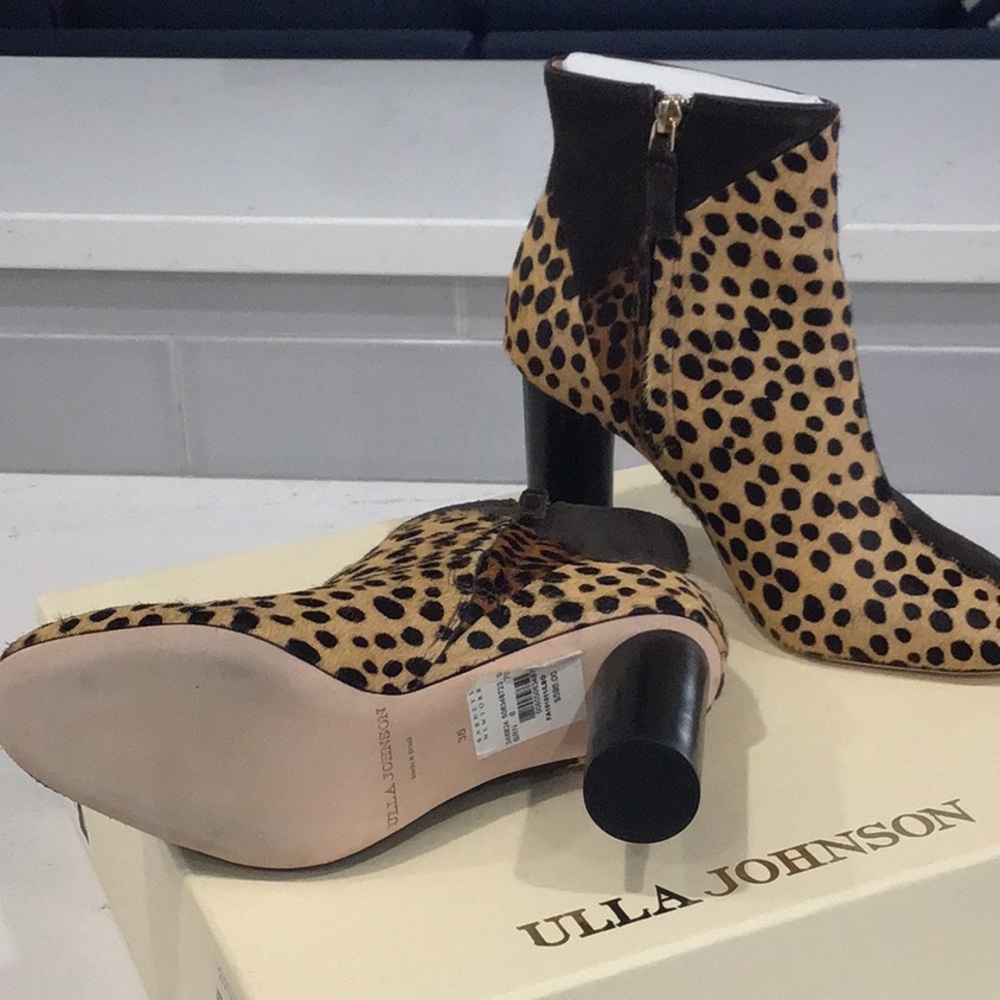 Ulla Johnson Carin Bootie - Picture 2 of 13